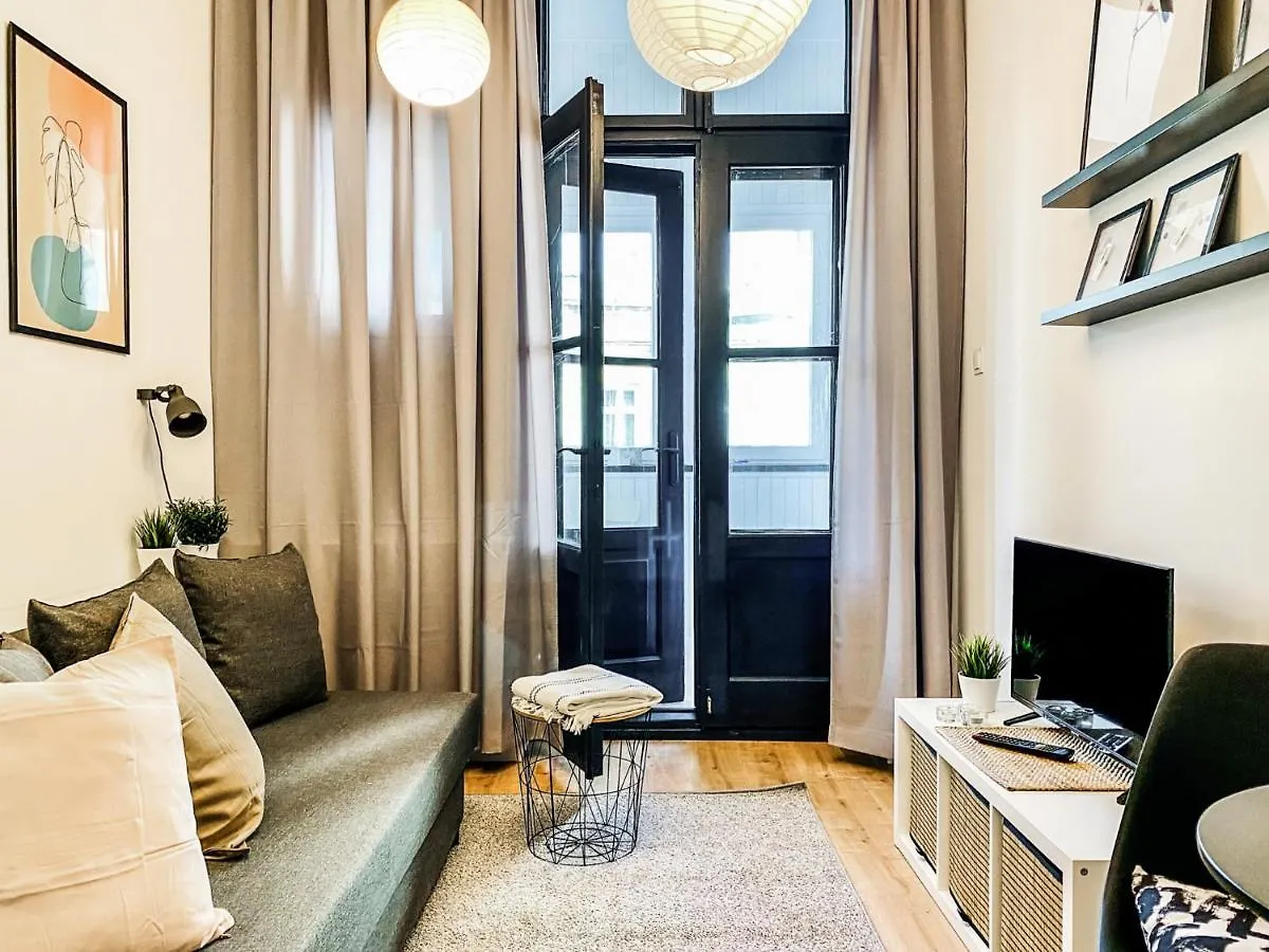 Cozy Apartment In The Heart Of Jewish District Krakow Polonya