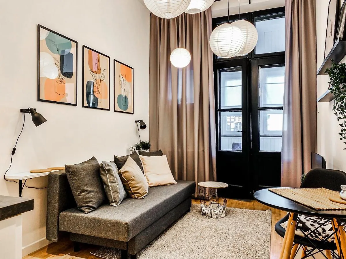 Cozy Apartment In The Heart Of Jewish District Krakow Polonya